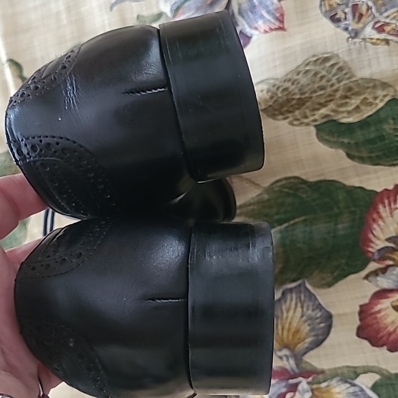 Men's Black Leather Dress Shoes, size 8.5 - Picture 5 of 9